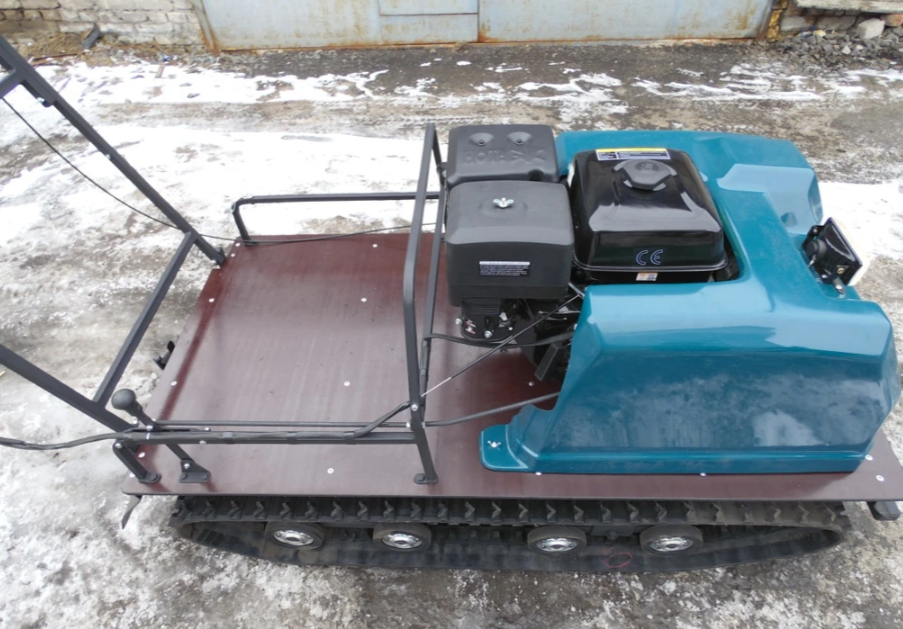 Мотобуксировщик AhtaR LR13 с реверс-вариатором Буран (задний ход) в Евпатории