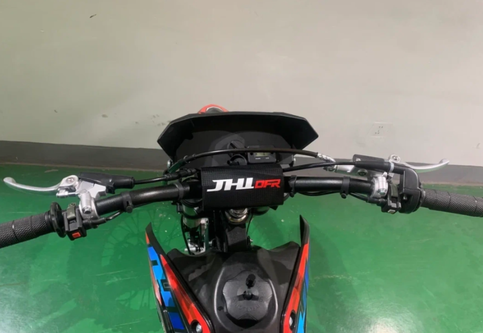 Питбайк JHLMOTO JHLofr LK125 17/14 (ZS154FMI-2) в Евпатории