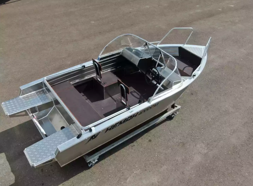 Алюминиевая лодка  Неман-400 DCM NEW в Евпатории