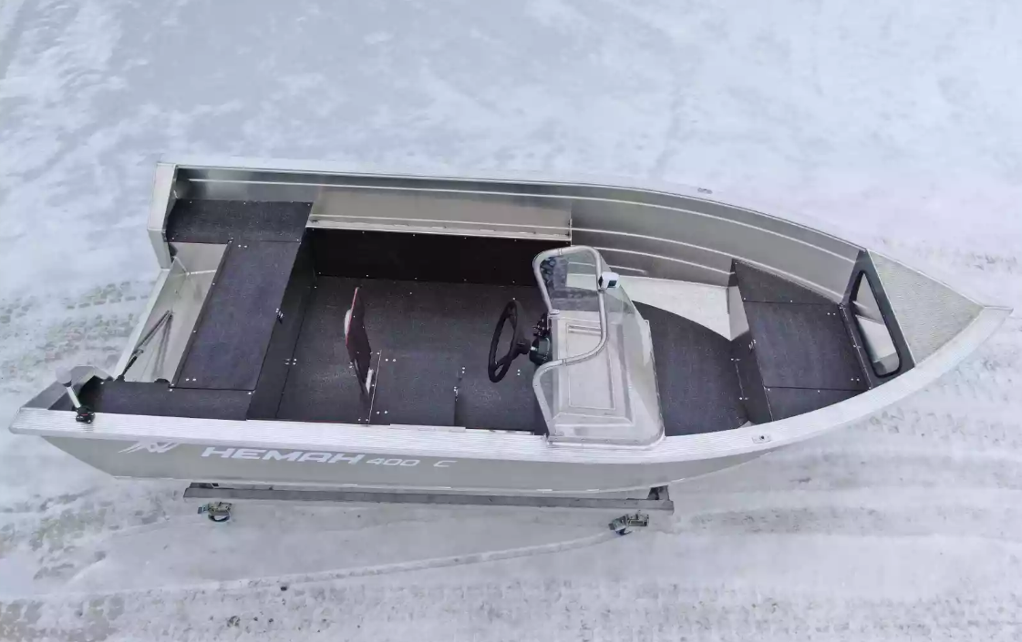 Алюминиевая лодка Неман-400 С в Евпатории