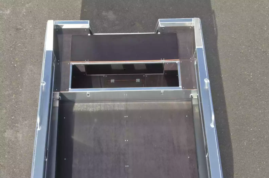 Алюминиевая лодка  Неман-480 Р в Евпатории