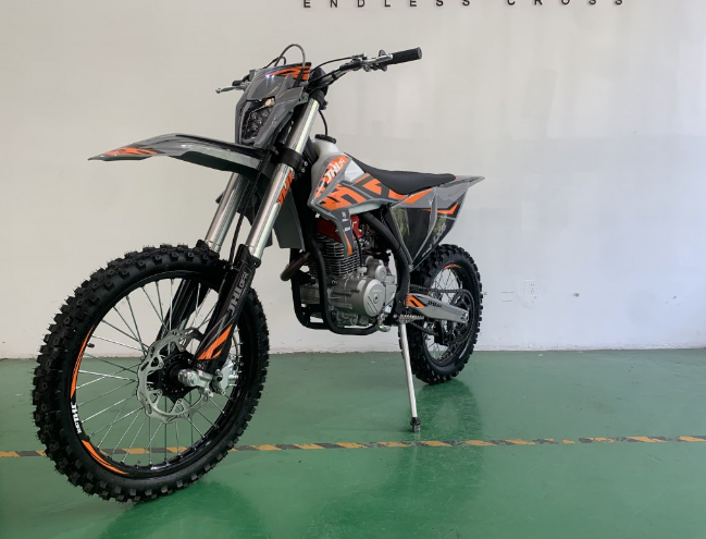 Мотоцикл JHLMOTO JHL LX4 CB300RL (175FMN) в Евпатории