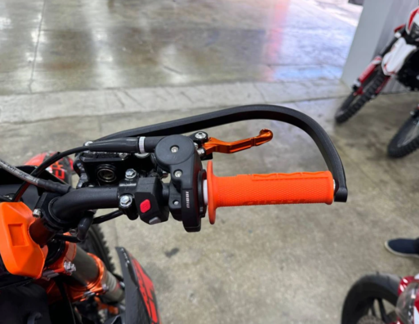 Кроссовый мотоцикл FAIDET PR300 MAX WP в Евпатории