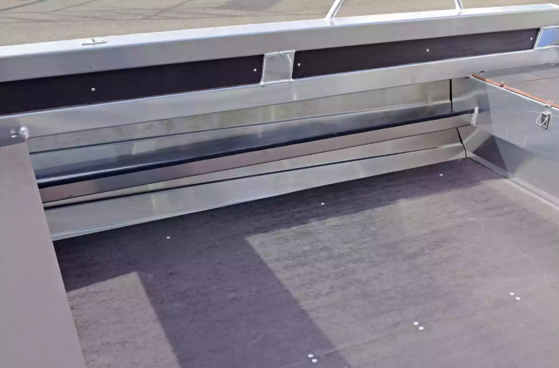 Алюминиевая лодка  Неман-480 Р в Евпатории