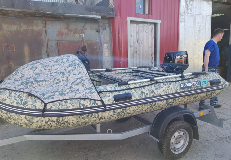 НАДУВНАЯ ЛОДКА GLADIATOR C370AL в Евпатории