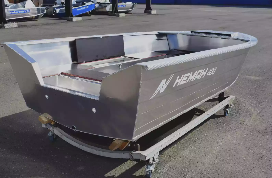 Алюминиевая лодка Неман-400 Р PRO в Евпатории