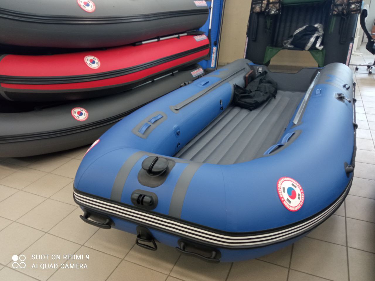 Лодка MISHIMO RIVER JET 410 под водомет в Евпатории