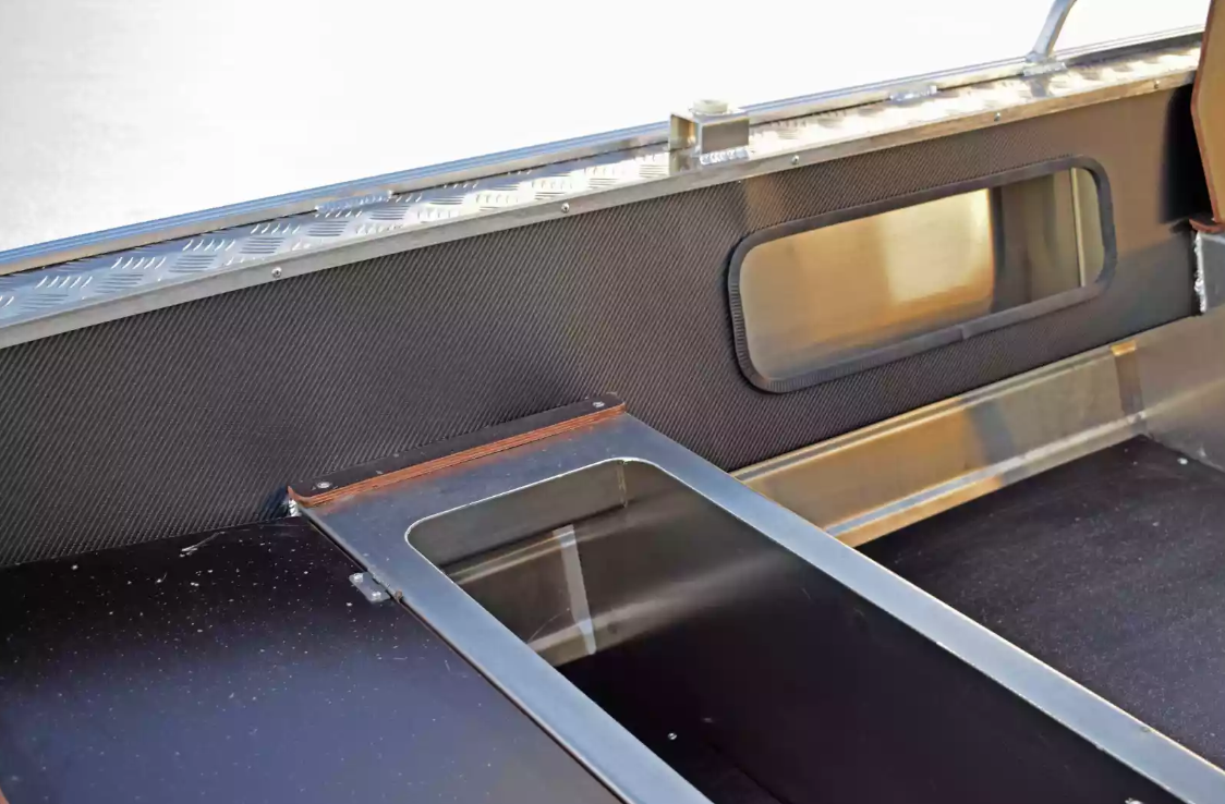 Алюминиевая лодка Wyatboat-370 в Евпатории