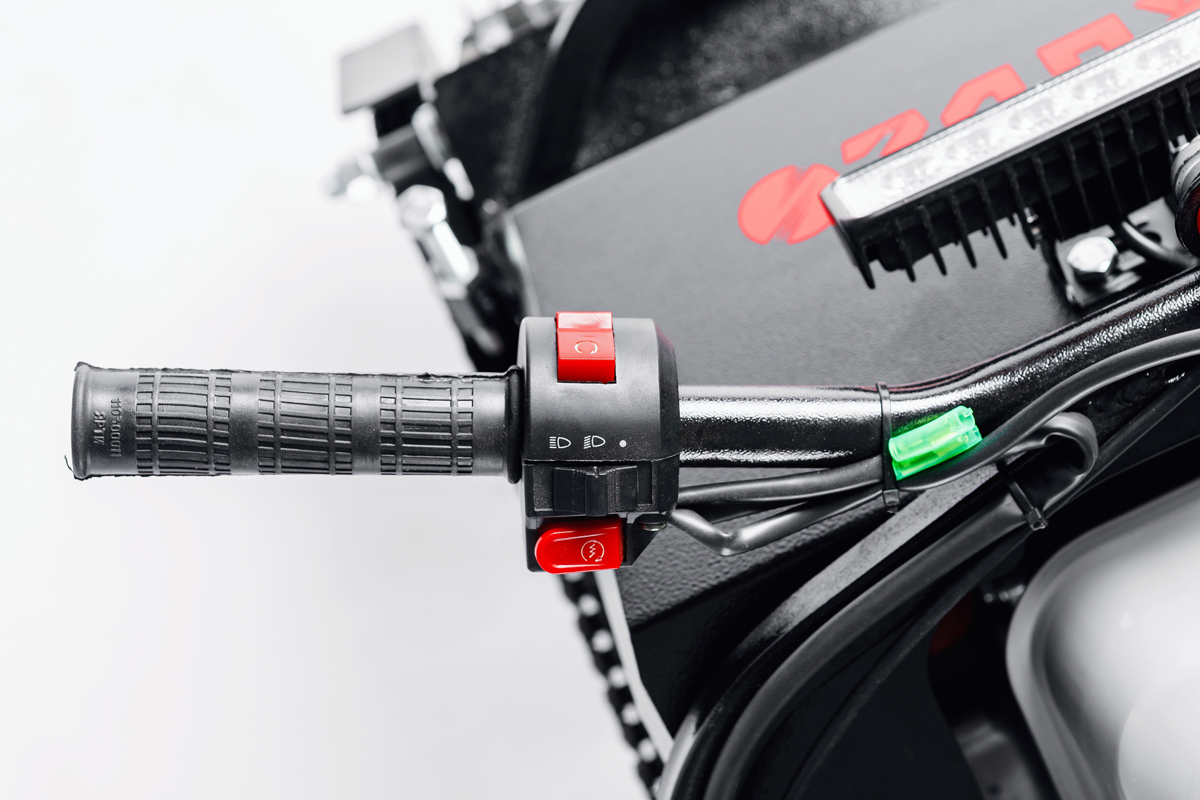 МОТОБУКСИРОВЩИК IKUDZO 1100/380 К8 в Евпатории