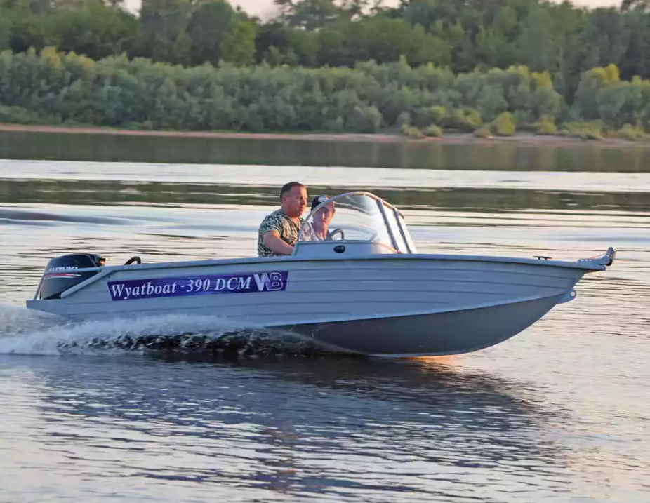 Алюминиевая лодка Wyatboat-390 DCM в Евпатории