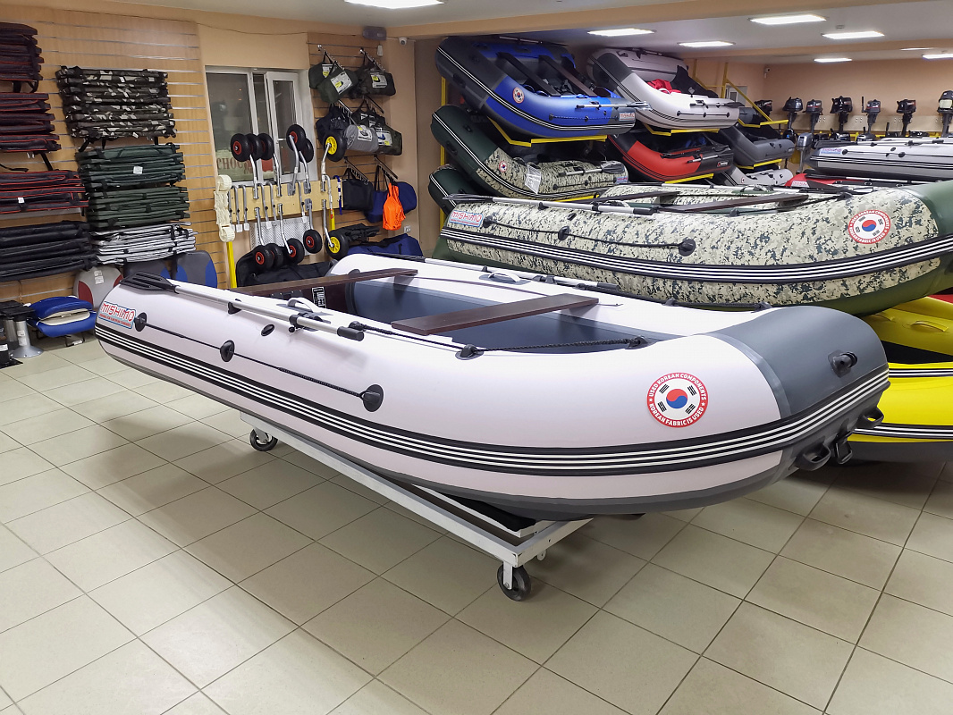 Лодка MISHIMO SPORT 390 в Евпатории