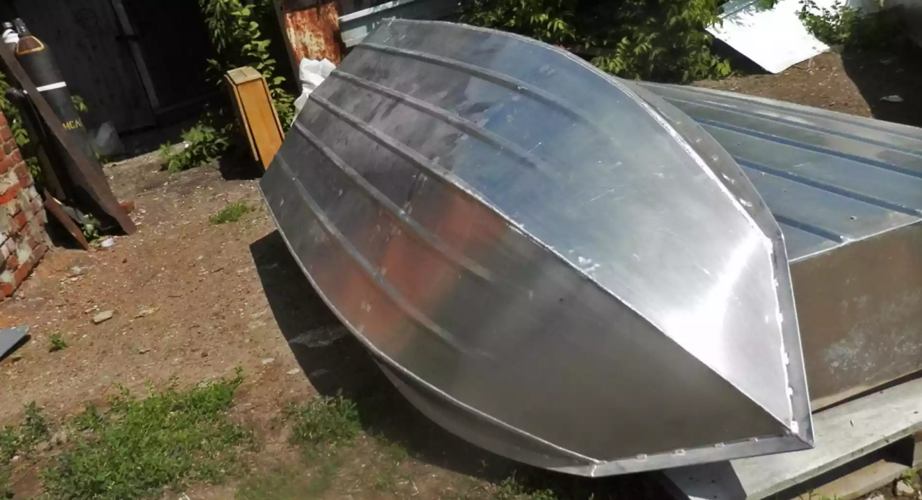 Алюминиевая лодка Вятка-Профи Вариант в Евпатории