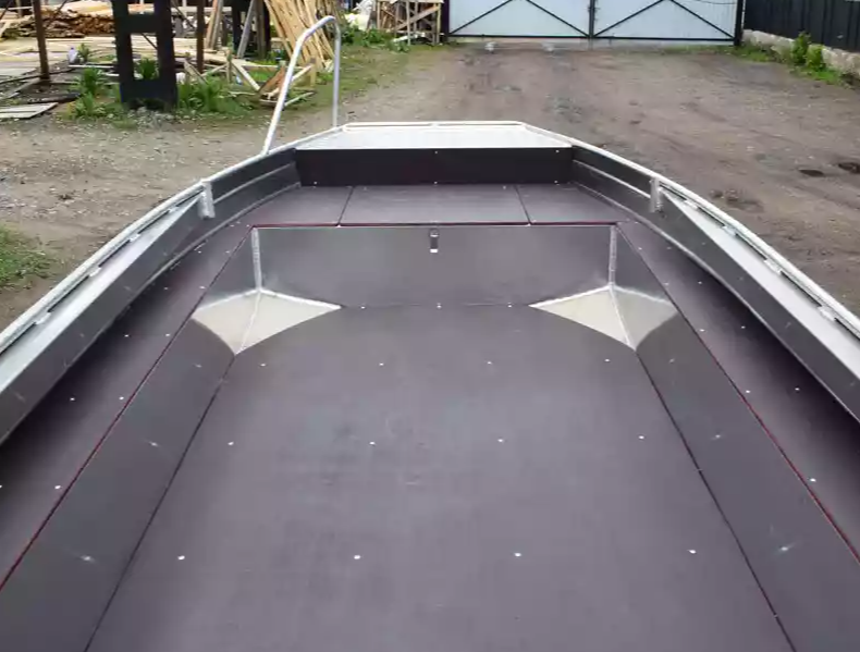 Алюминиевая лодка  Wyatboat-430 Master в Евпатории