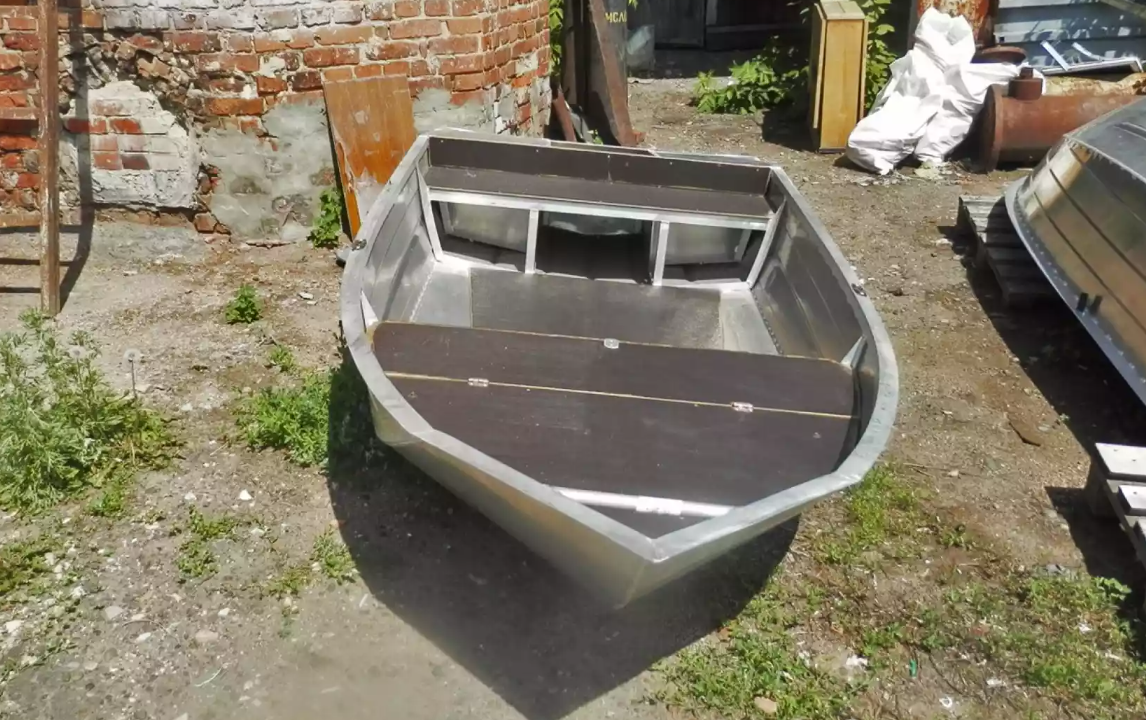 Алюминиевая лодка Вятка-Профи Вариант в Евпатории