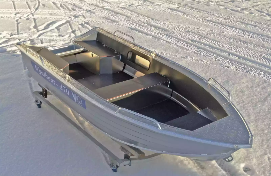 Алюминиевая лодка Wyatboat-370 в Евпатории