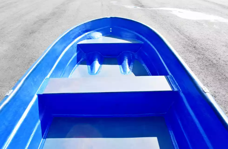 Стеклопластиковая лодка Neman-340 (тримаран) в Евпатории