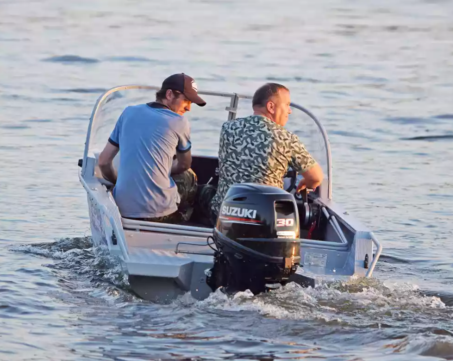 Алюминиевая лодка Wyatboat-390 DCM в Евпатории