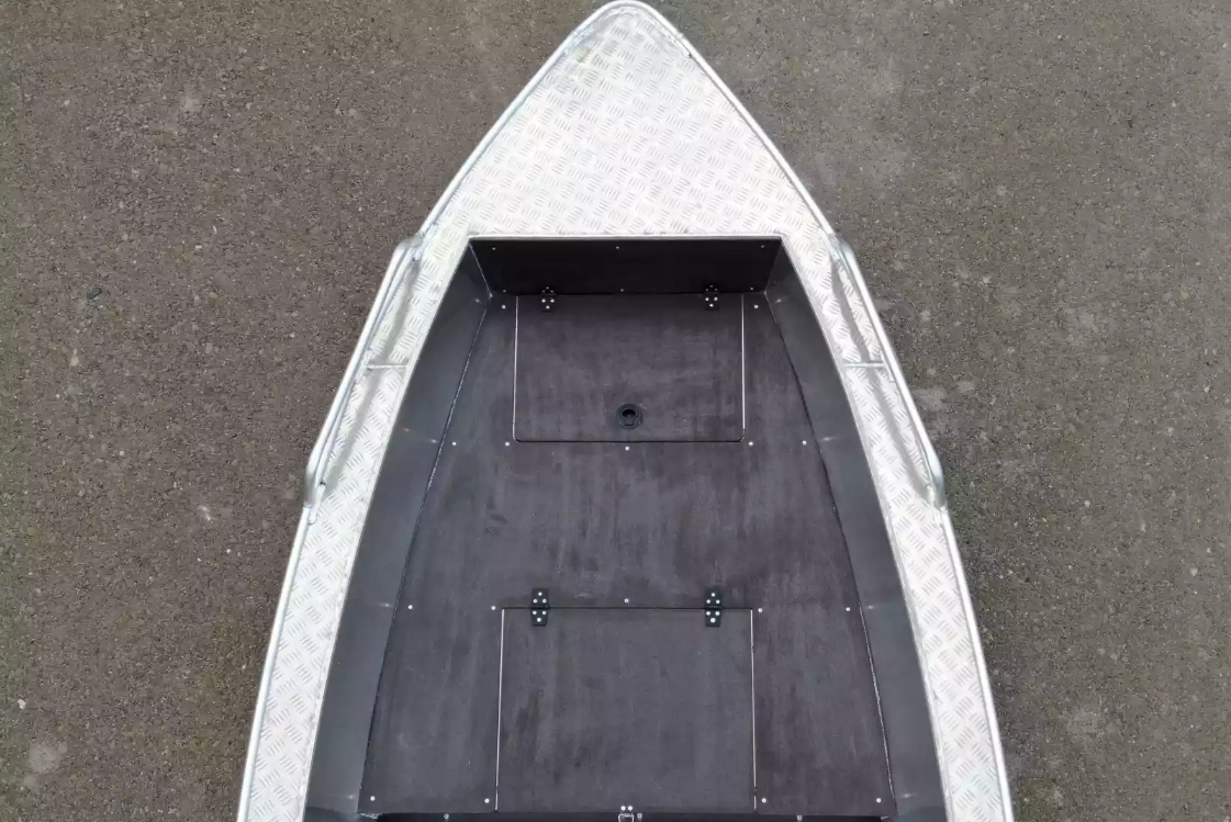 Алюминиевая лодка  Wyatboat-430М FISH в Евпатории