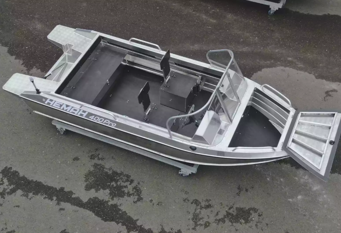 Алюминиевая лодка  Neman-400 PRO в Евпатории