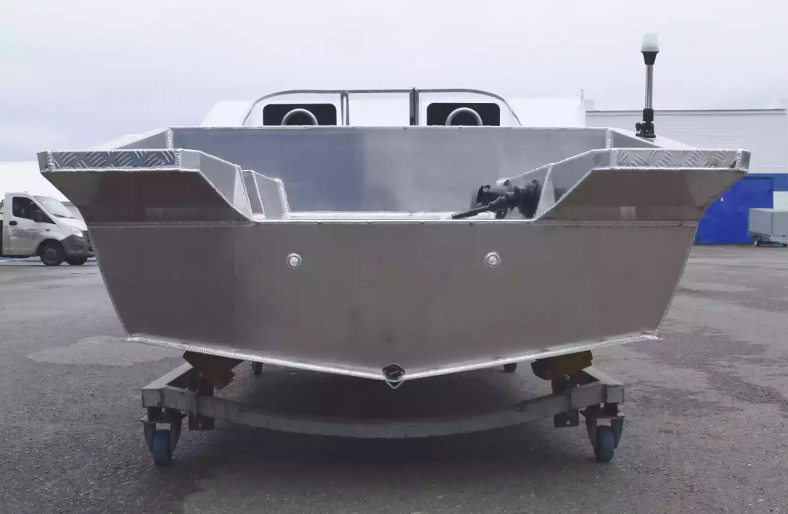 Алюминиевая лодка  Neman-400 PRO в Евпатории