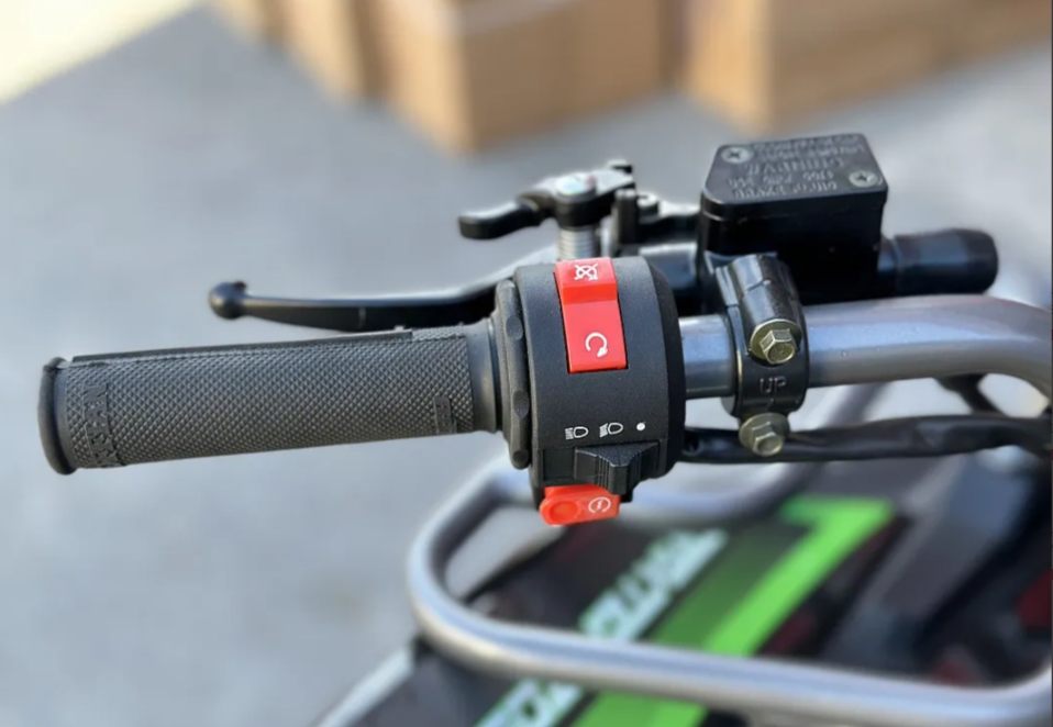 Квадроцикл GBM DAXTER 220 NEW в Евпатории