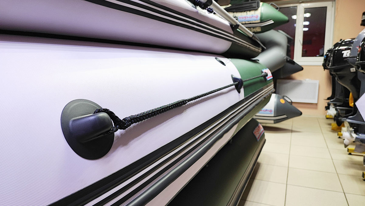 Лодка MISHIMO FAMILY PRO 390 в Евпатории