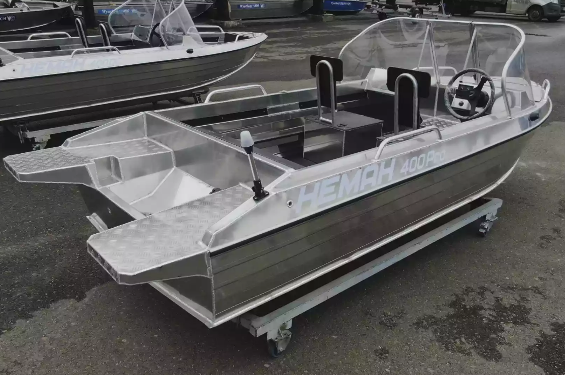Алюминиевая лодка  Neman-400 PRO в Евпатории