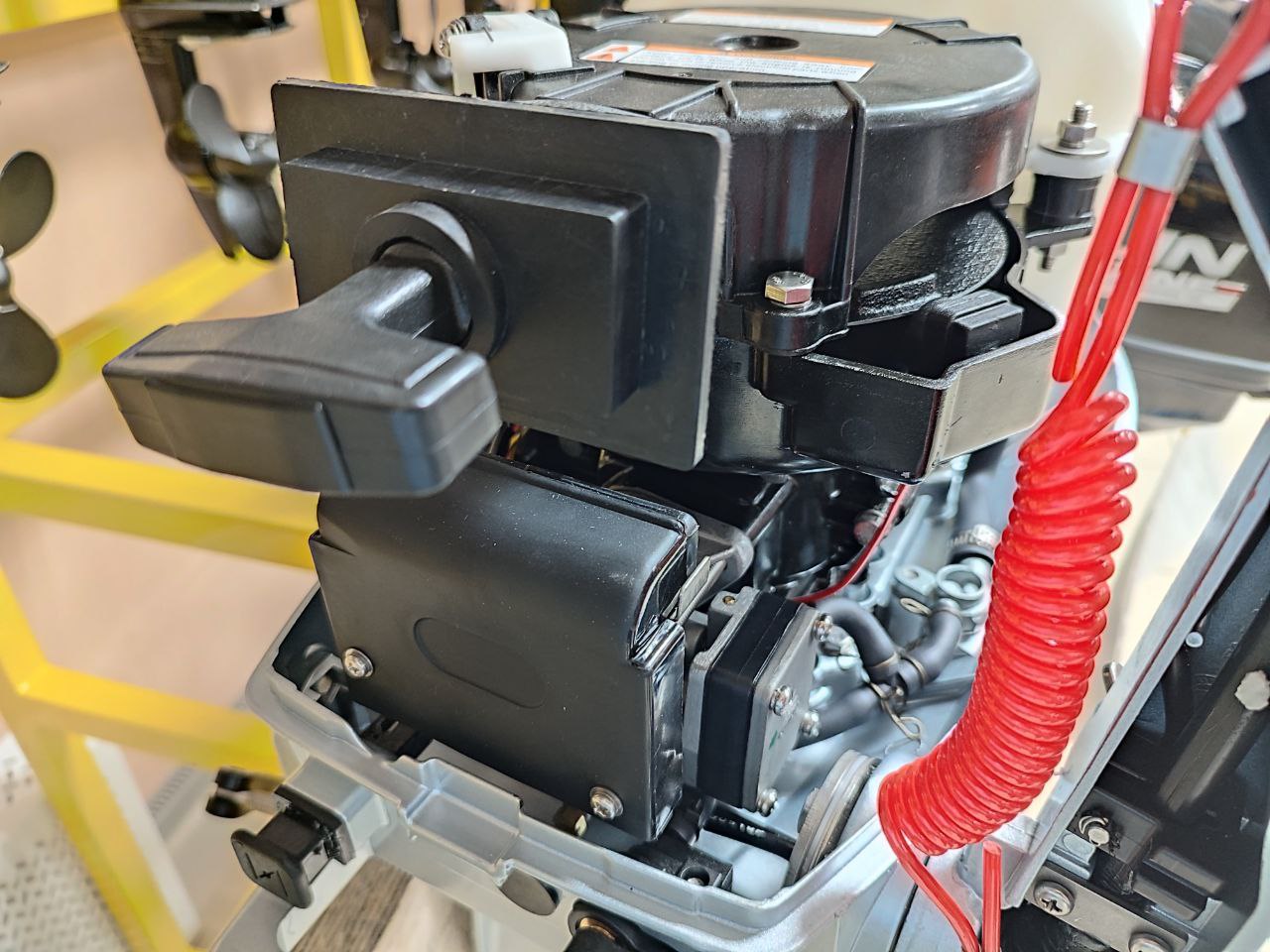 Лодочный мотор PROMAX SP6.2FHS (внешний бак 12 л) в Евпатории