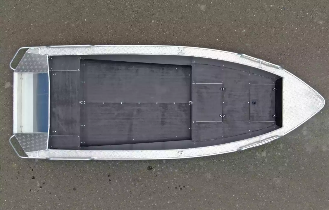 Алюминиевая лодка  Wyatboat-430М FISH в Евпатории