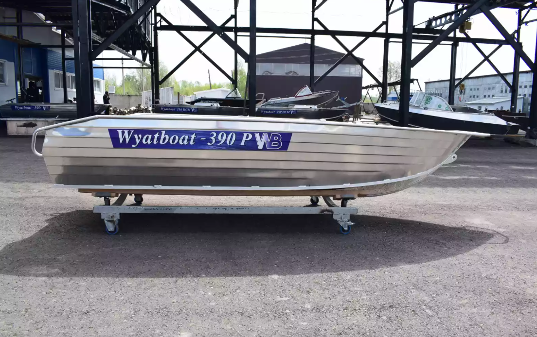 Алюминиевая лодка Wyatboat-390Р Увеличенный борт в Евпатории