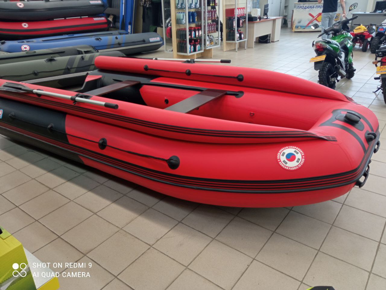 Лодка MISHIMO RIVER FJET PRO 430  под водомет в Евпатории