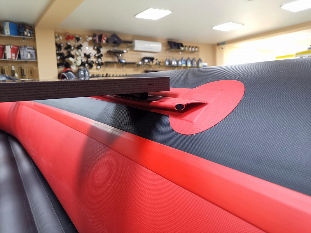 Лодка MISHIMO SPORT 390 в Евпатории