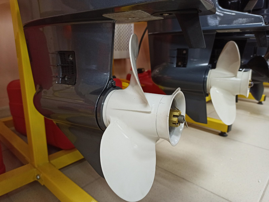 Лодочный мотор BREEZE T30S (2х тактный) в Евпатории