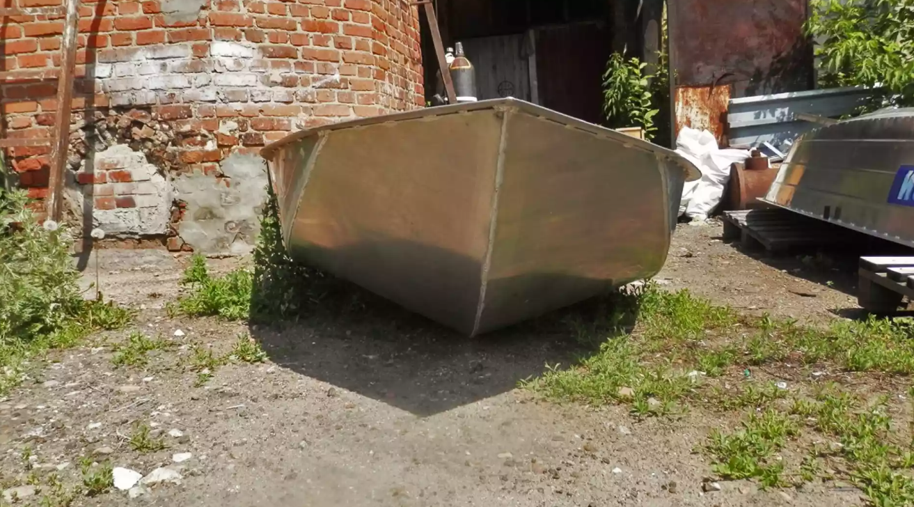 Алюминиевая лодка Вятка-Профи Вариант в Евпатории