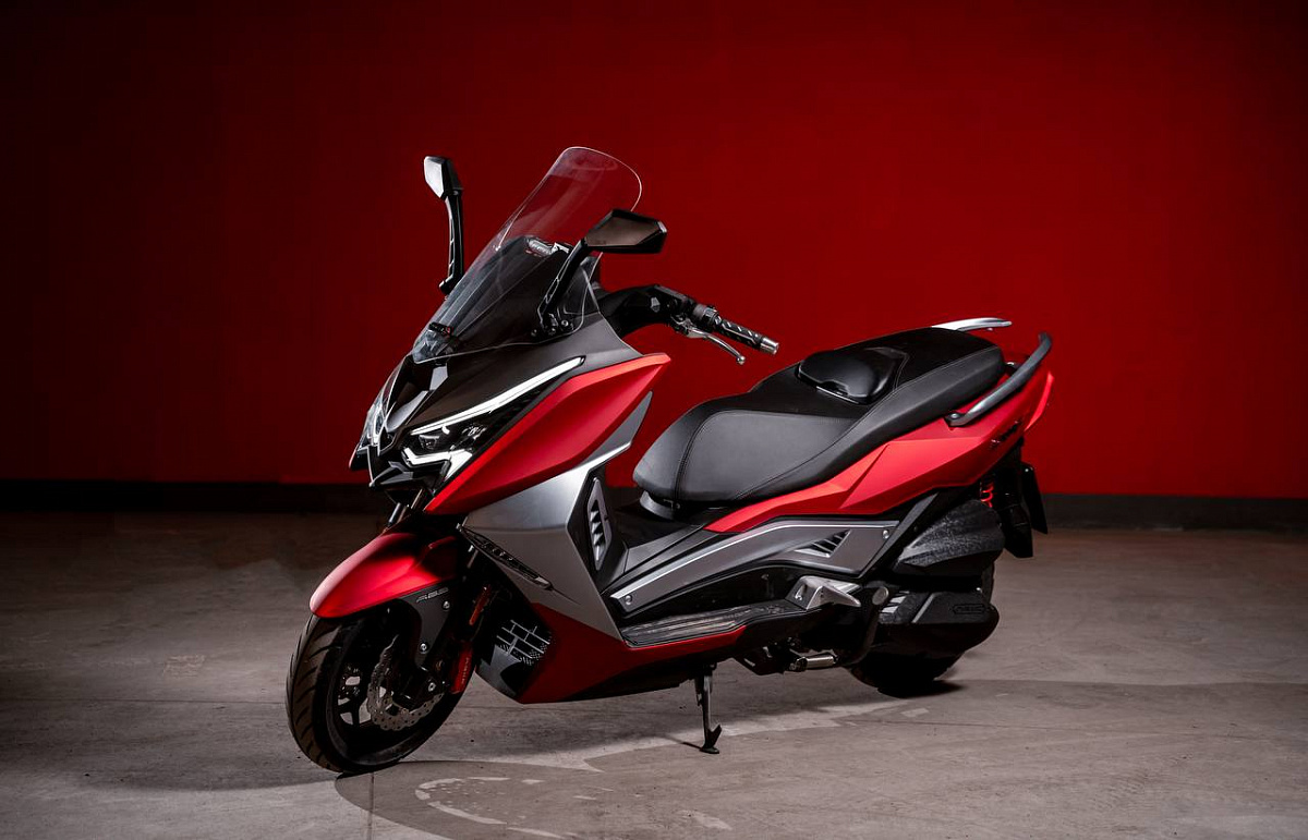 МАКСИСКУТЕР ARIIC 318 в Евпатории