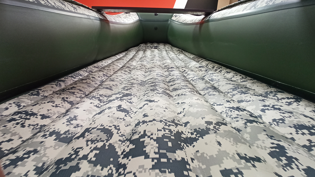 Лодка MISHIMO SPORT 390 в Евпатории