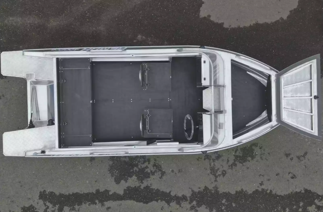 Алюминиевая лодка  Neman-400 PRO в Евпатории