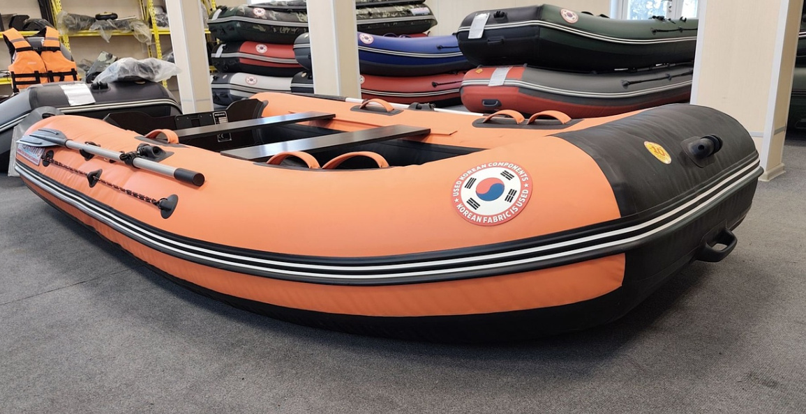 КОМПЛЕКТ ЛОДКА MISHIMO LITE 315 + МОТОР 5л.с в Евпатории