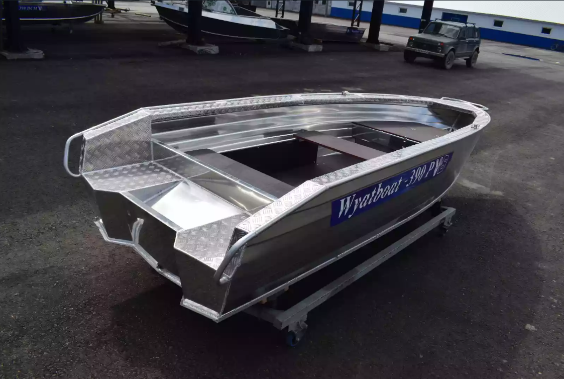 Алюминиевая лодка Wyatboat-390Р Увеличенный борт в Евпатории
