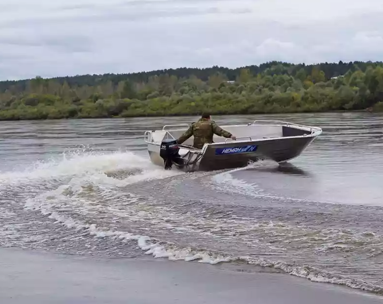 Алюминиевая лодка Неман-500 P в Евпатории