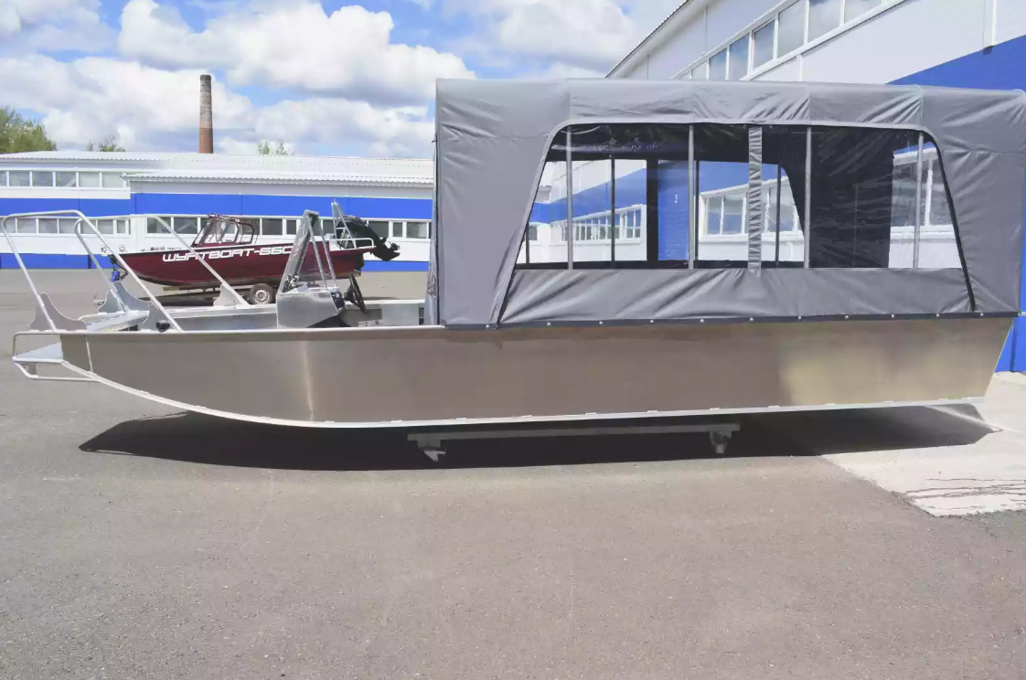 Алюминиевая лодка Wyatboat-600 в Евпатории