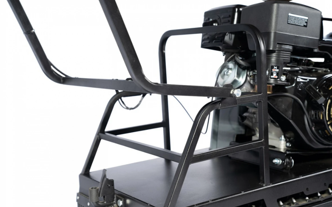 Мотобуксировщик БУРЛАК-M2 LFK 9 л.с. с эл/зап (передний привод, катки) в Евпатории