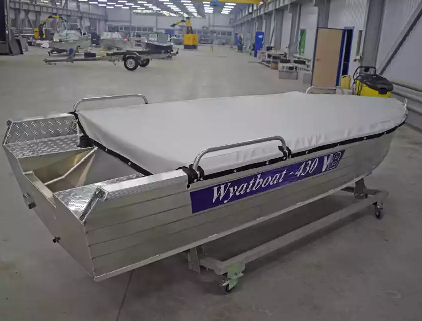 Алюминиевая лодка  Wyatboat-430 Р в Евпатории