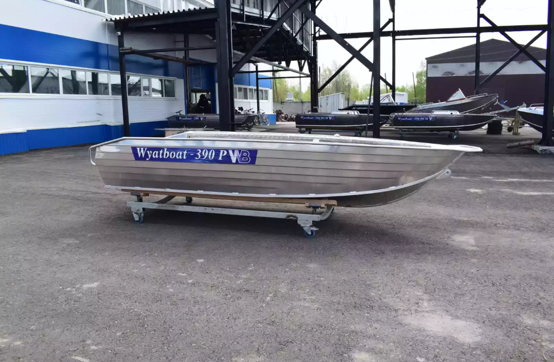 Алюминиевая лодка Wyatboat-390Р Увеличенный борт в Евпатории