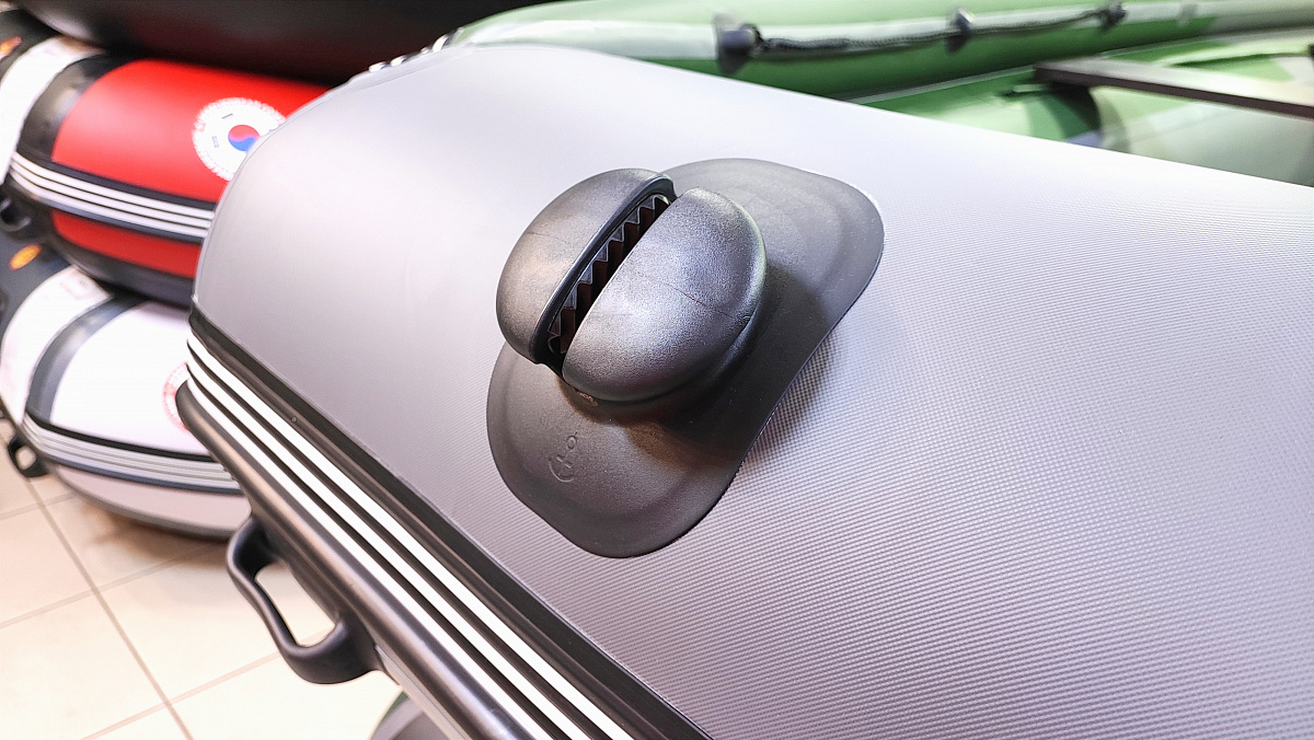 Лодка MISHIMO FAMILY PRO 390 в Евпатории