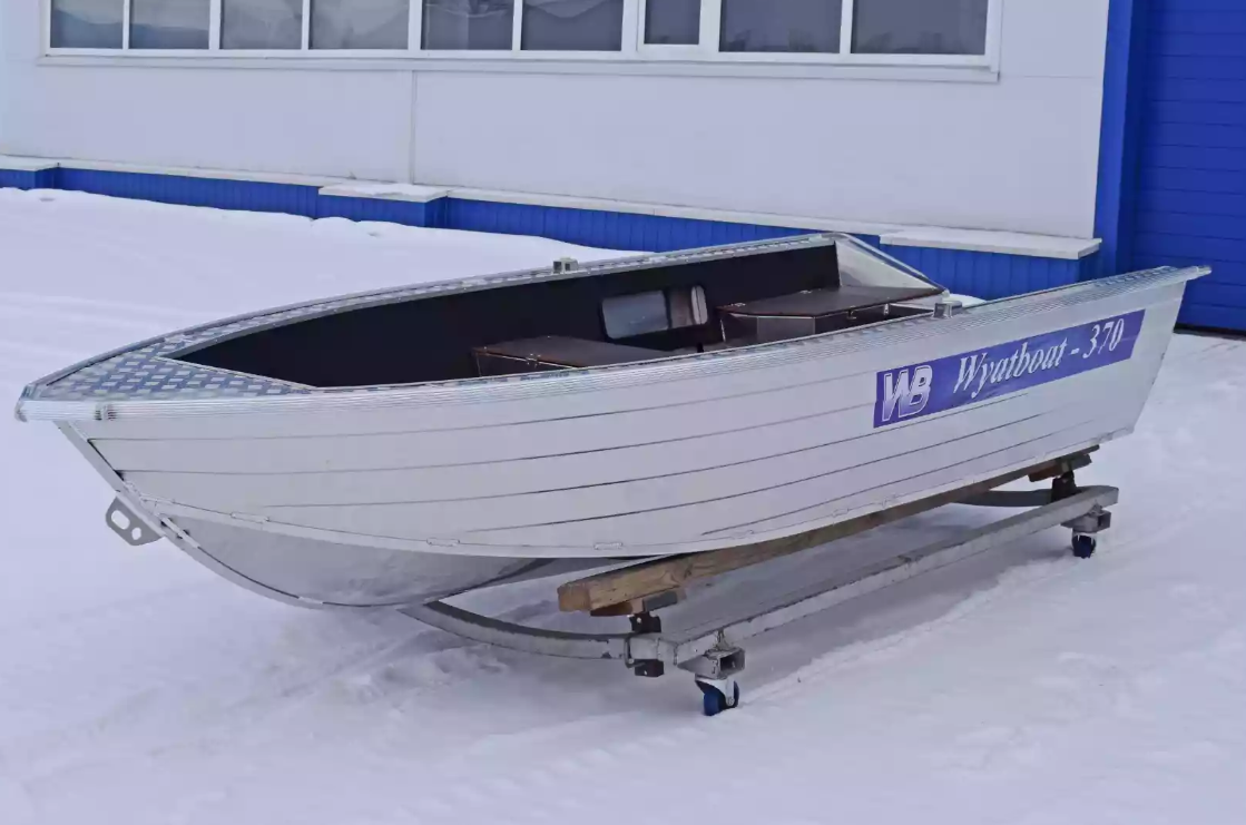 Алюминиевая лодка Wyatboat-370 в Евпатории