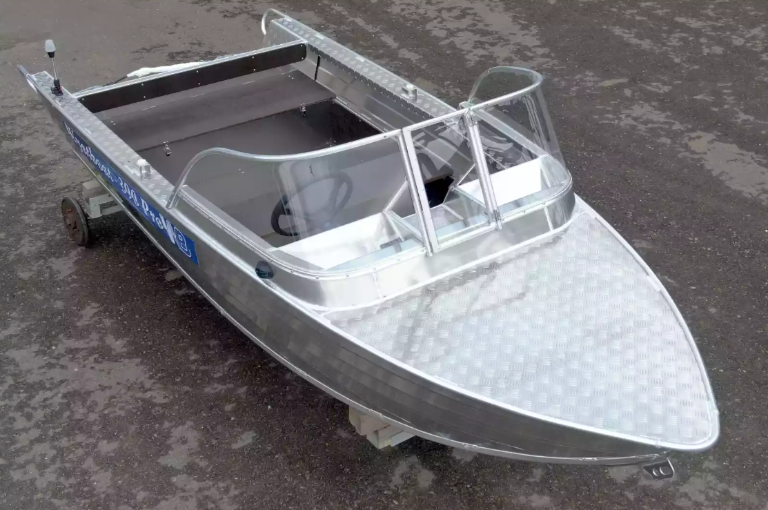 Алюминиевая лодка Wyatboat-390 Pro в Евпатории
