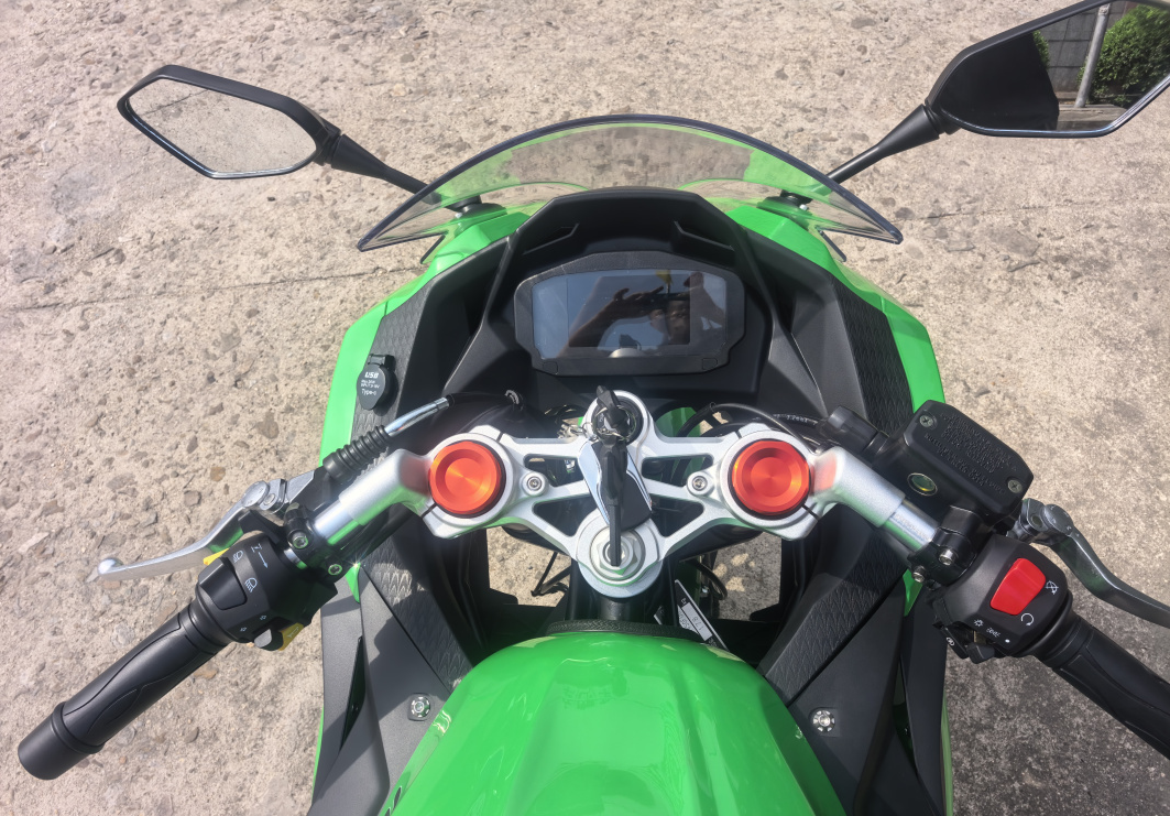 Мотоцикл TMBK Ninja 400cc в Евпатории