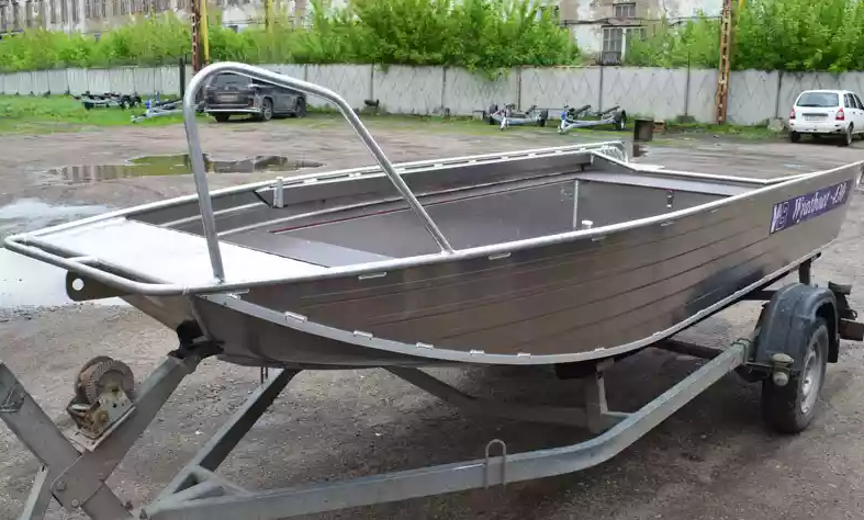 Алюминиевая лодка  Wyatboat-430 Master в Евпатории