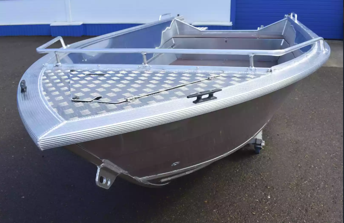 Алюминиевая лодка Неман-500 P в Евпатории